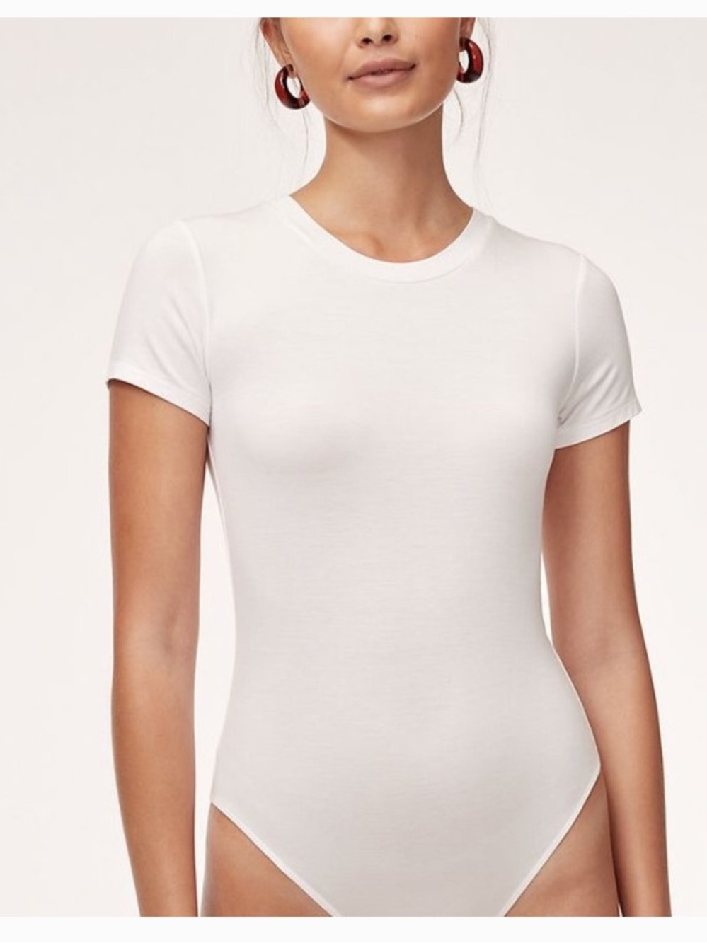 The Group Babaton Classic White Short Sleeve Contour Vivacity Crew Neck Bodysuit - Picture 2 of 7